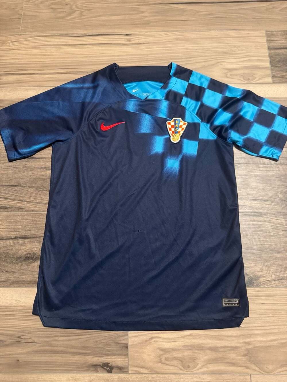 Nike Croatia 2022 World Cup Away Soccer Jersey Blue DM1840-452 Size Medium